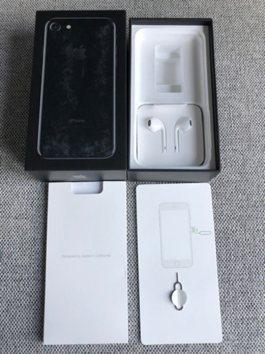 iPhone7 128GB ジェットブラック　SIMロック解除済み