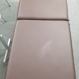 エステベッド　折りたたみ　施術台　整体　マッサージ用　木製