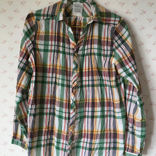 【ワンコインです！】爽やかなシャツです。