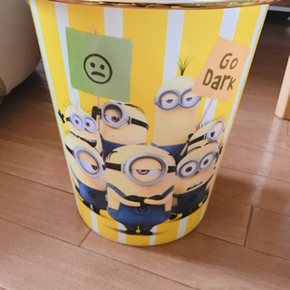 ミニオン🍌ゴミ箱の画像