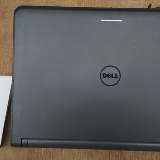 DELL Latitude 3340 SSD480ＧＢで高速4世代i5の画像