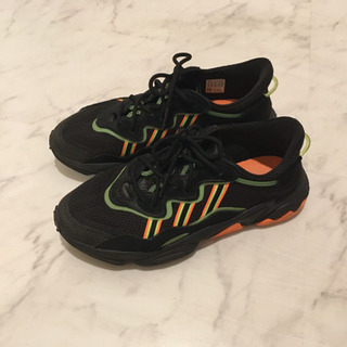 adidas Originals OZWEEGO