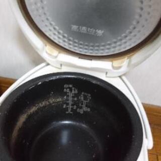 [中古　無料]炊飯器　TOSHIBA　RC-10PMDの画像
