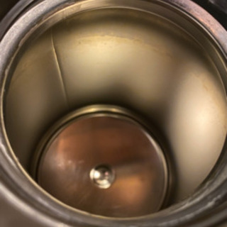 保温ポット（THERMOS）➕やかんの画像