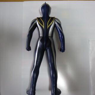 全長30センチ  ウルトラマンのフィギュアの画像