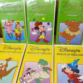  ディズニー 英語 ワールドオブイングリッシュ ビデオ VHS カセットテープセット/DWE 教材 シングアロング 他   ☆ PayPay(ペイペイ)決済可能 ☆ 札幌市 豊平区 平岸 アウトレットモノハウスの画像