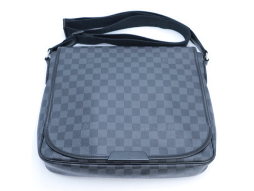 《LOUIS VUITTON/ダミエグラフィット ダニエルMM》ABランク 美品