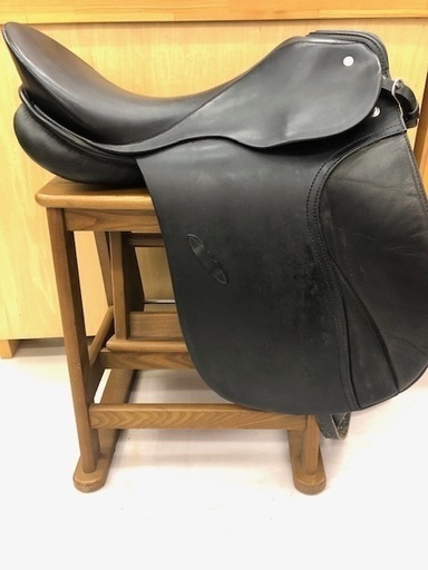 乗馬 鞍　馬具　PASSIER　GG　16.5インチ　付属品付き