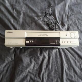 差し上げます　VHSビデオデッキ　ビクターHR-G13 ジャンク