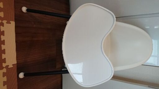 相談中。ベビービョルン ハイチェア