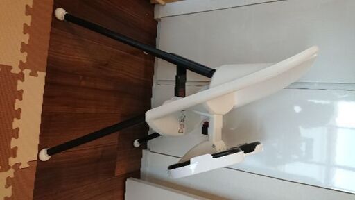 相談中。ベビービョルン ハイチェア
