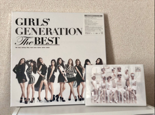 新品未開封品！少女時代「The BEST」& 開封済美品「1st ALBUM」