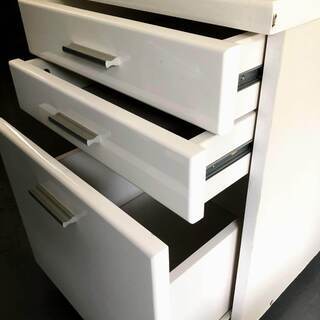 書類用　引き出し　キャスター付きの画像