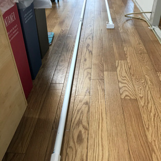 最大3mまで突っ張り棒 2本の画像