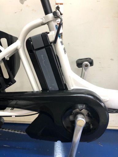 ヤマハ　パスキッスミニ　20インチ 3人乗り　8.9ah デジタルスイッチ　電動自転車　電動アシスト