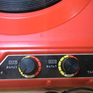 レトロなレコードプレーヤーの画像