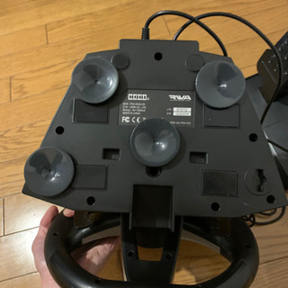 【現在交渉中】PS4 RWA HORI ステアリングコントローラーの画像