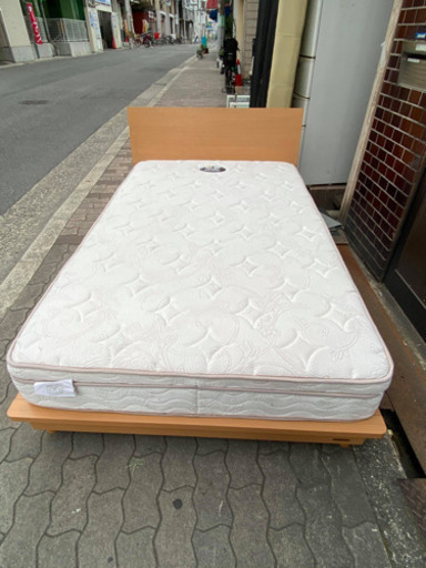 ベッド+マットレース　120x200