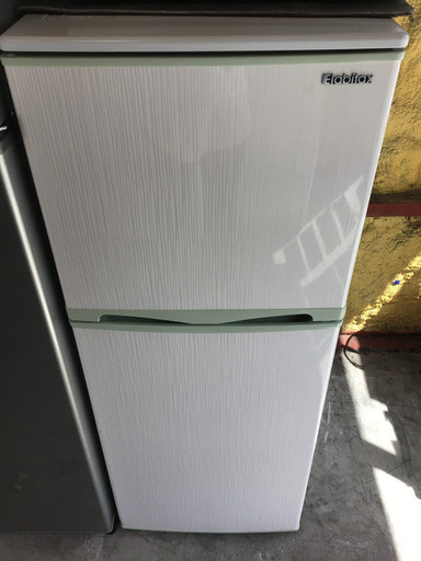 【送料無料・設置無料サービス有り】冷蔵庫 Abitelax ER-147(HG) 中古
