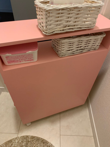 多機能トイレラック  ピンク　美品