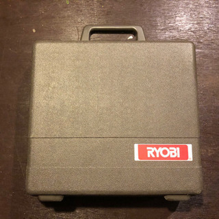 RYOBIリョービ　エア釘打機RN-520(新品未使用)の画像