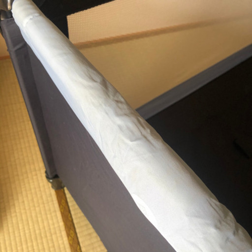 値下げ！大きめ折りたたみベッド　lit parapluie 