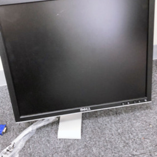 PC デスクトップ　モニター