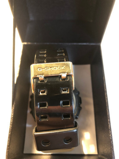 G-SHOCK ゴールド×ブラック