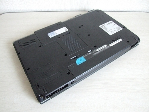 高速SSD12GB搭載　第二世代 Core i5-2520M LIFEBOOK E741/D（1600×900ドット）ノートパソコン