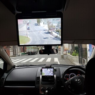 プレマシー20Ｓ　Ｈ21年後期　車検4年1月　走行50000キロ　社外ＨＤＤナビ＆フルセグＴＶ＆フリップダウンモニター　ウーハー付5.1ｃｈサラウンド　フロント＆サイド＆リヤカメラ　両側パワースライド　キセノンの画像