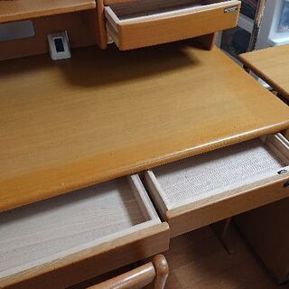 学習机(勉強机)の画像