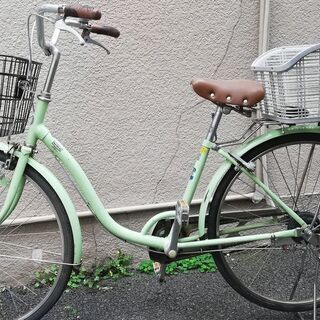 ブリジストンエコロシティーサイクル26インチ　オートライト　ママ...