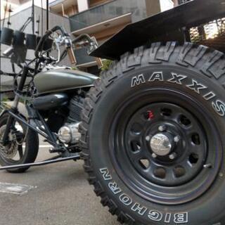 トライク MAGNA型式MC29型
マッドマックス風
