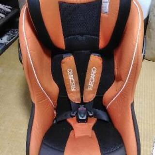 無料！チャイルドシート　RECARO
