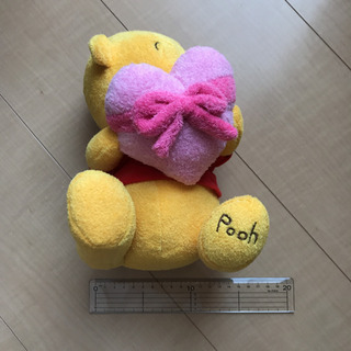 くまのプーさんぬいぐるみ