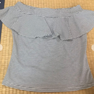 ロイヤルパーティー　オフショルトップス