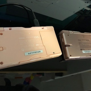 DS Lite 2台　おまけでテトリスとUSB充電器付けますの画像