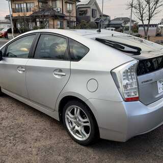 トヨタプリウス(車検: 令和4年1月30日)の画像