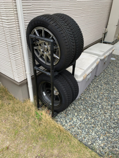 【相談中】スタッドレスタイヤ　軽自動車　タイヤラックセット　カバー付き