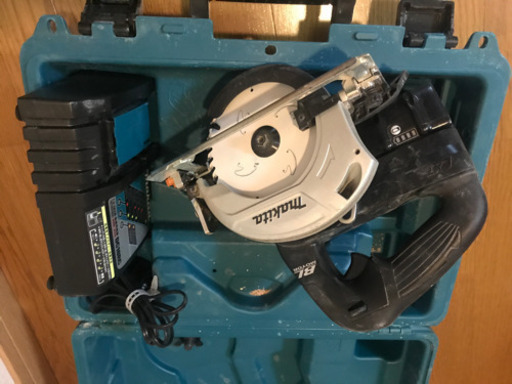 マキタ　電動丸のこ 125 18V