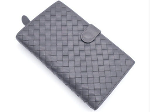 《BOTTEGA VENETA/イントレチャート 二つ折り長財布》ABランク