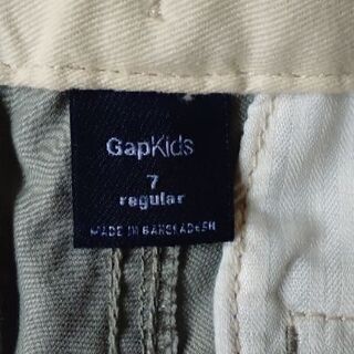 子供服　男の子　７才用(110～130㎝)　新品未使用品GAPパンツ　半ズボンの画像