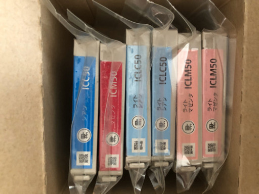 インク付き　EPSONプリンター　カラリオ　EP-302