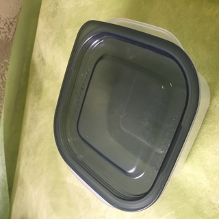 タッパーの画像