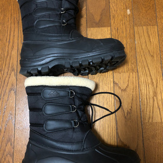 スノーブーツ　防水防寒軽量
