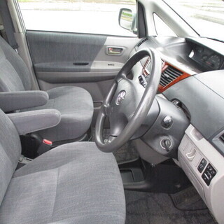 【中古車　神奈川県厚木市金田】H16年　ノア　Ｘ　Ｖセレクション　純正ナビ　タイミングチェーン　9.4万キロ　総額24.9万円　車検Ｒ4年5月の画像