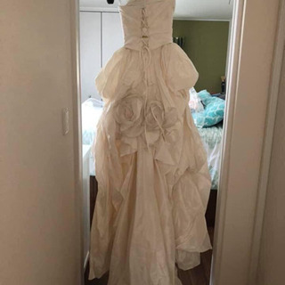 ウエディングドレスの画像