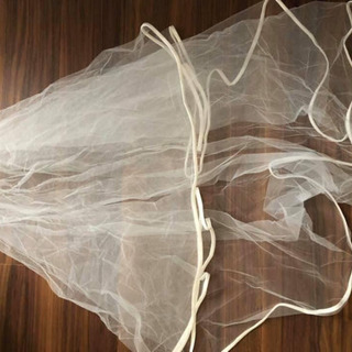 ウエディングドレスの画像