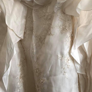 ウエディングドレスの画像