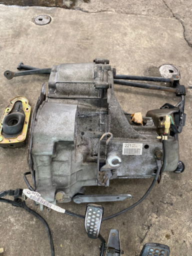 l700 ミラ　マニュアルトランスミッション　一式